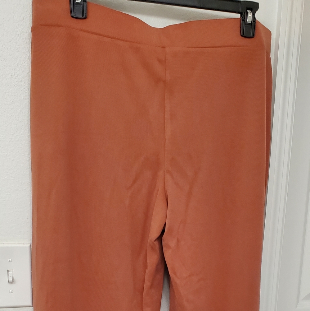 LOFT Wide Leg Soft Crop Pants